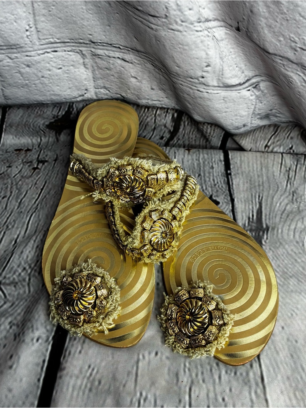 Womens Maximalist Grecian Roman Gilded Gold  Baroque Arabian Nights Sandals Sz 7